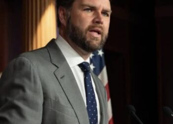 Estados Unidos exige a Ucrania y Rusia ceder territorio para poner fin al conflicto