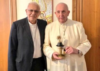 El cardenal Baltazar Porras se despidió del papa Francisco en la basílica de San Pedro