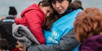 ACNUR suspende y reduce programas de asistencia a refugiados en Colombia debido a la falta de fondos