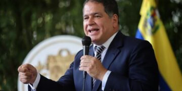 «Están dejando solos a los venezolanos», Luis Florido cuestiona a quienes llaman a la abstención