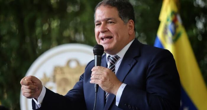 «Están dejando solos a los venezolanos», Luis Florido cuestiona a quienes llaman a la abstención