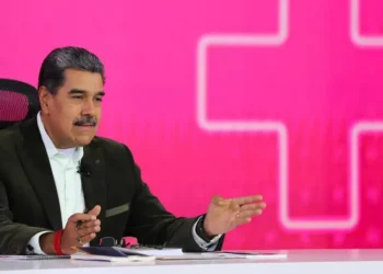 Maduro: Señor Bukele póngase a derecho y dé fe de vida de todos los muchachos secuestrados