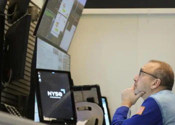 Los mercados vuelven a desplomarse por temor a una «desaceleración económica global»