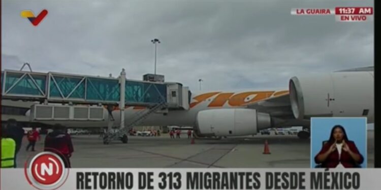 313 migrantes venezolanos retornaron este jueves desde Ciudad de México