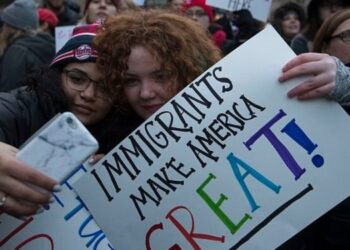 Entra en vigor el registro obligatorio para extranjeros en EEUU