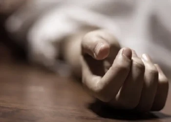 Una mujer embarazada fue asesinada por su esposo tras descubrirlo con otra mujer