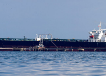 Reuters: Cargamentos de petróleo venezolano de Chevron se estancaron en el mar tras cancelaciones de exportaciones
