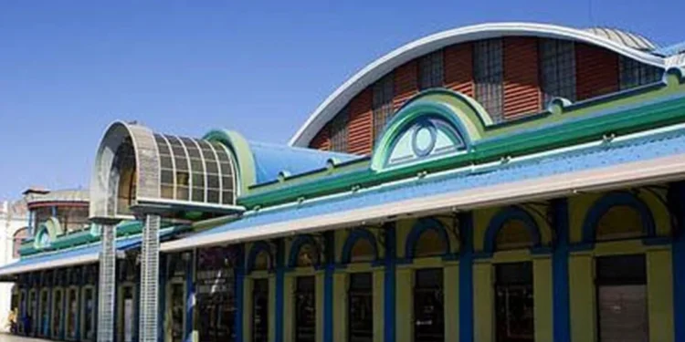 Rosales anunció la rehabilitación del Centro de Arte Lía Bermúdez en Maracaibo