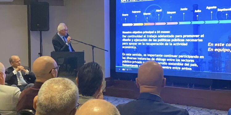 Luigi Pisella presentó propuesta de gestión para el periodo 2025-2027