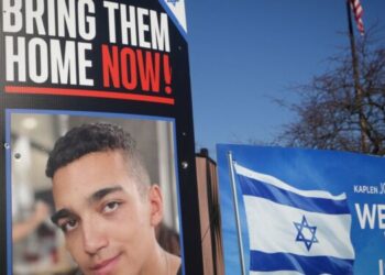 Grupo terrorista Hamás dice que liberará a rehén estadounidense para facilitar una tregua en Gaza