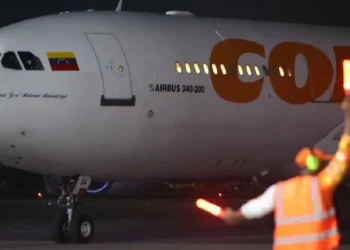 Llegan otros 195 venezolanos desde Honduras en nuevo vuelo de repatriación 