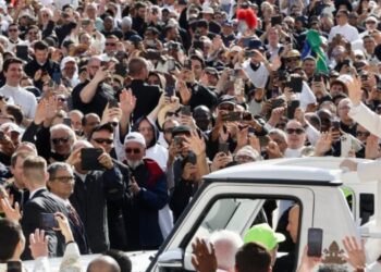 Más de 150 mil personas asistieron a la misa de inicio de pontificado del papa León XIV