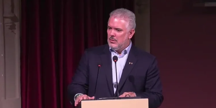 Iván Duque pide a la CPI actuar contra Maduro por crímenes de lesa humanidad