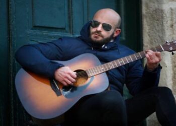 Hany Kauam rinde tributo a los grandes del merengue con “Botellas”