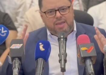 Antonio Ecarri aseguró que la paz se consigue a través del voto