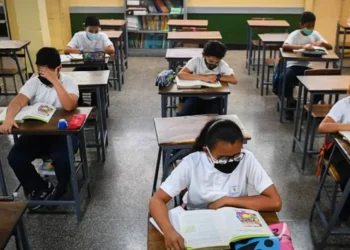 Gobierno anuncia suspensión de clases por elecciones del 25 de mayo