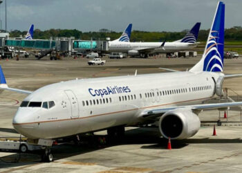 Aerolíneas reportan alta afluencia tras reactivación de vuelos a Panamá y Colombia