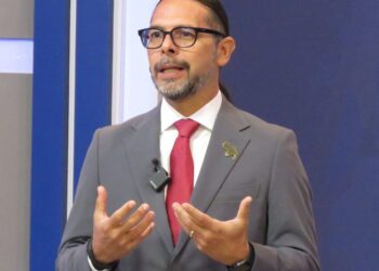 “Es la fiesta de la democracia”, afirmó Freddy Ñáñez durante jornada electoral