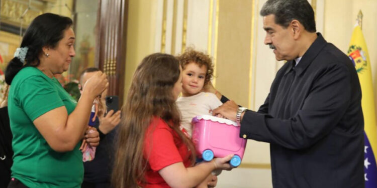 Maduro tras rescate de Maikelys: Agradece a Grenell y Trump por «este acto de justicia a pesar de las diferencias»