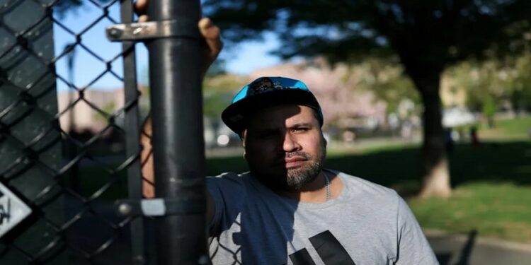 «Sueño convertido en pesadilla», dice padre de venezolano detenido en El Salvador