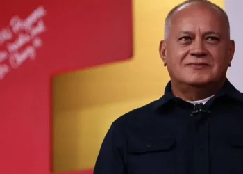 Cabello asegura que María Corina Machado «planea atacar con explosivos» un templo judío en Caracas