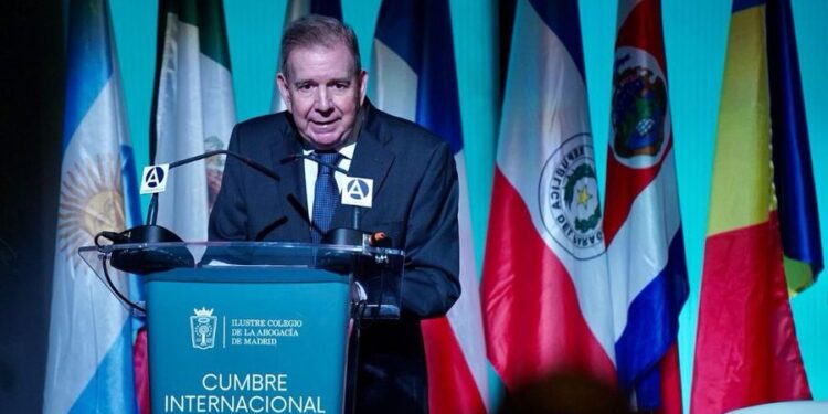 Edmundo González llama a «fortalecer la democracia iberoamericana» tras retroceso reciente