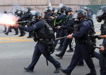Trump desplegará 2.000 soldados de la Guardia Nacional en Los Ángeles por protestas contra redadas migratorias
