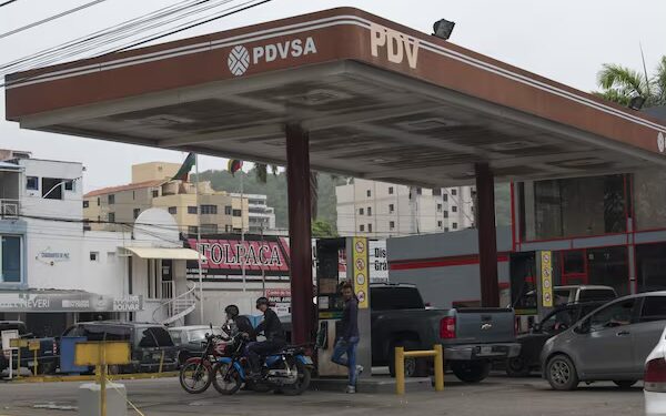 Régimen de Maduro prepara aumento de 50% en precio de la gasolina tras salida de Chevron