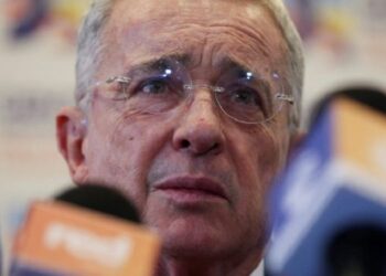Expresidente Álvaro Uribe denuncia que preparan un atentado en su contra
