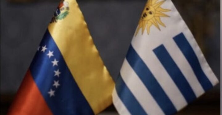 Venezuela anuncia restablecimiento de relaciones consulares con Uruguay