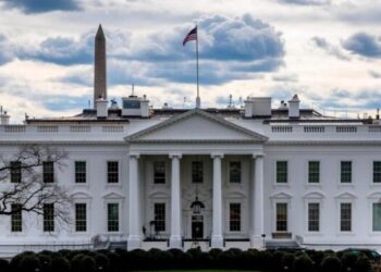 La Casa Blanca monitorea los ataques iraníes a la base aérea estadounidense en Catar