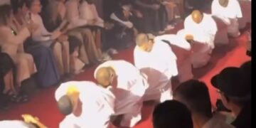 Diseñador recreó en un desfile de la Semana de la Moda de París a presos del Cecot
