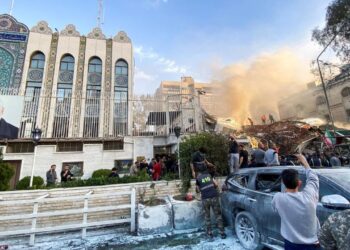 Israel cierra sus embajadas en el mundo por la escalada con Irán