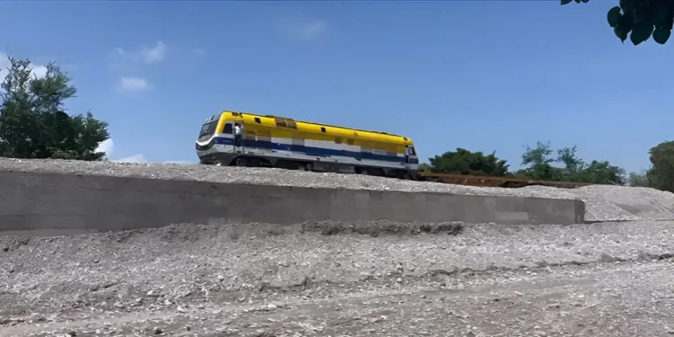 Gobierno anuncia que «muy pronto» funcionará el tren de carga entre Carabobo, Portuguesa y Lara