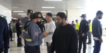 Arriban al país otros 206 connacionales desde Estados Unidos