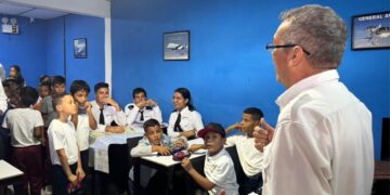 Instituto Aeronáutico IDEA: Una Experiencia Inolvidable para los Estudiantes de la Escuela Nacional Bolivariana Froilán Antonio Bullones