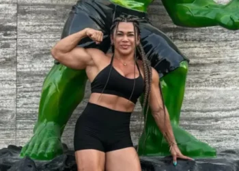 Fisicoculturista conocida como la mujer «Hulk» fue asesinada a martillazos en España