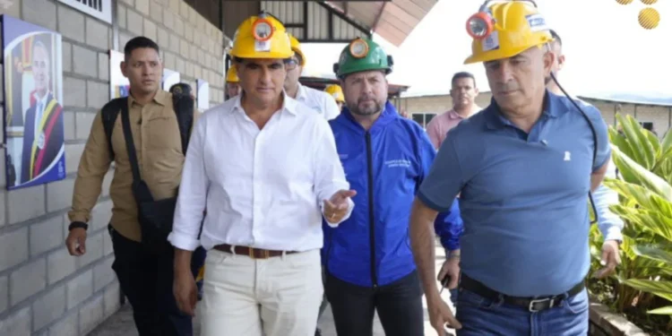 Ministro Alex Saab visitó Táchira para impulsar inversiones de capital mixto