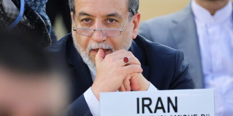 Irán descarta reanudar negociaciones nucleares con EEUU