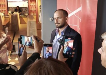 Mármoles R&A y Venux se fusionan para seguir apostando al mercado venezolano