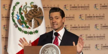 México abre investigación contra expresidente Peña Nieto por supuesto soborno de sistema Pegasus