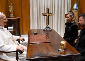 El papa León XIV se reúne con Zelenski en su residencia estival de Castel Gandolfo