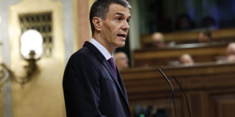 Pedro Sánchez se niega a dimitir, a pesar de los escándalos de corrupción: «No voy a tirar la toalla»