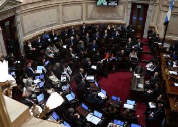 Congreso argentino aprobó un aumento de las jubilaciones rechazado por el Gobierno de Milei