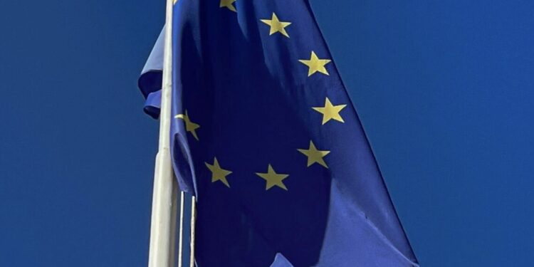 AN propone a Maduro romper relaciones comerciales con empresas de la UE