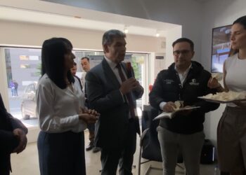 El escritor Miguel Vale presentó “De la Esclavitud a la Libertad Espiritual”: un viaje de liberación