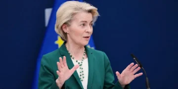 Unión Europea posterga sus medidas comerciales de represalia contra EEUU hasta principios de agosto