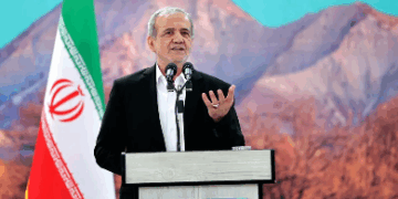 Presidente iraní Masoud Pezeshkian resultó herido en ataque aéreo israelí en Teherán