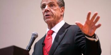 Cuomo anunció que competirá como candidato independiente a alcalde de Nueva York, tras perder las primarias demócratas