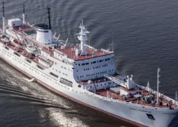 El Buque ruso Almirante Vladímirski arribó a La Guaira para realizar investigaciones oceanográficas